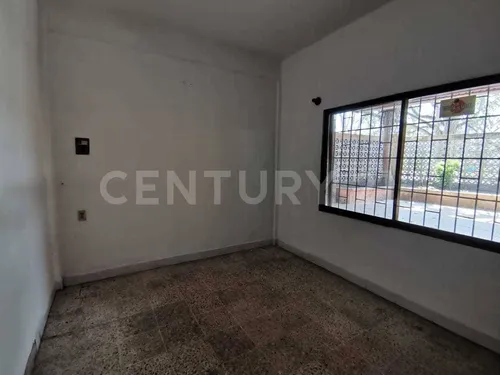 Casa En Venta, Col. El Zapotal, Acayucan, Ver.