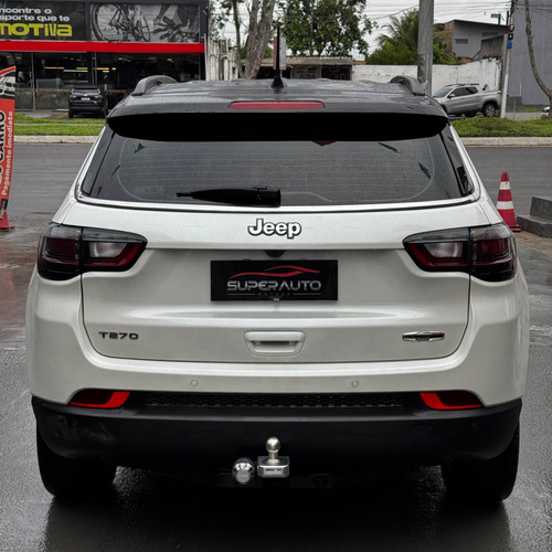 Jeep Compass LONG. T270 1.3 TB 4x2 Flex Aut.