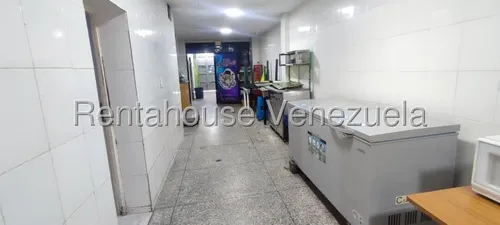 Local A Pie De Calle Con Cava Cuarto En Alquiler, Urb. San Martin, Cerca Del C.c Los Molinos