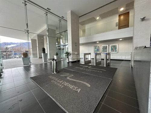 Oficina, Local Comercial En Venta En Lo Barnechea