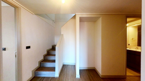 Se Arrienda Penthouse Duplex 4d + Jacuzzi. Gc Incluidos