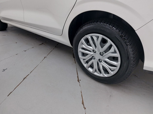 Fiat Cronos 1.3 FIREFLY FLEX DRIVE MANUAL