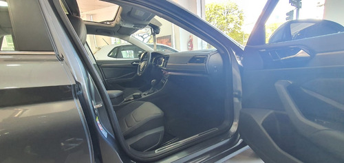 Imagen 23 de 25 de Volkswagen Vento Highline 250 Tsi At My21 0 Km #22