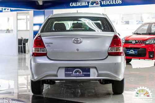 Imagem 5 de 12 de Toyota Etios Sd Xplus At 2020