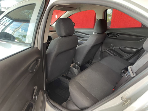 Chevrolet Onix ONIX HATCH Joy 1.0 8V Flex 5p Mec.