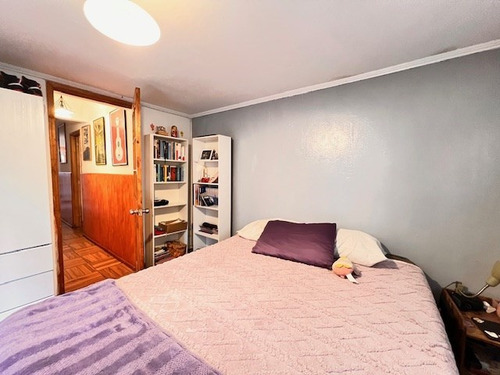 Casa En Venta De 5 Dorm. En Macul