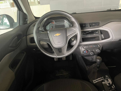Imagen 10 de 13 de Chevrolet Prisma 2019 1.4 Joy Ls