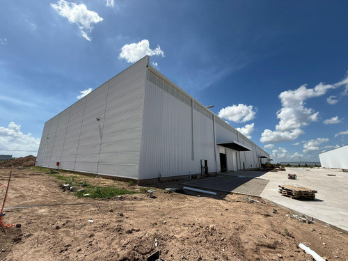 Excelente Nave Industrial Y Logística A Estrenar En El Parque Industrial Ruta 6