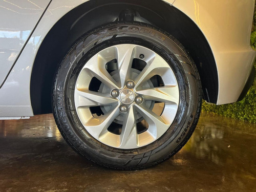 Chevrolet Onix HATCH LT 1.0 12V TB Flex 5p Aut.