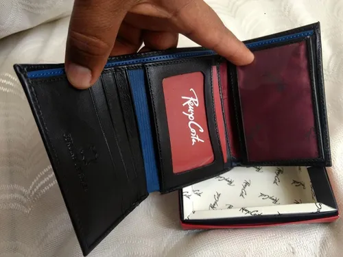 Billetera renzo costa 3 cuerpos sales