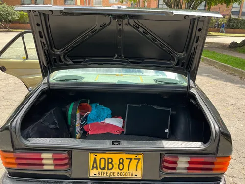 Mercedes-Benz 190 E 2.0