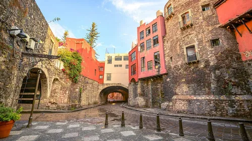Venta De Casa En San Miguel De Allende, Guanajuato, Colonia Olimpo. Frsrb