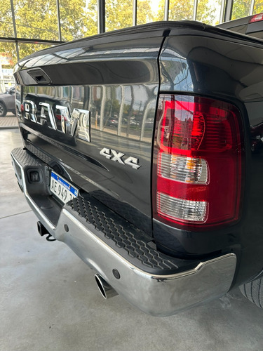 RAM 1500 5.7 Laramie Atx V8