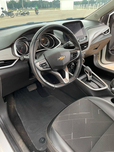 Chevrolet Onix HATCH PREM. 1.0 12V TB Flex 5p Aut.