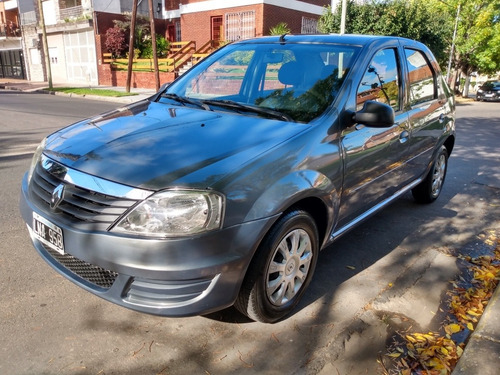Renault Logan Autentique 2012