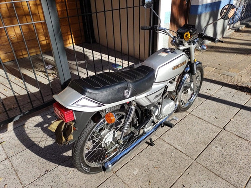 Imagen 8 de 10 de Suzuki Ax 100 2010