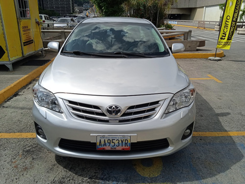 Imagen 2 de 18 de Toyota Corolla Gli