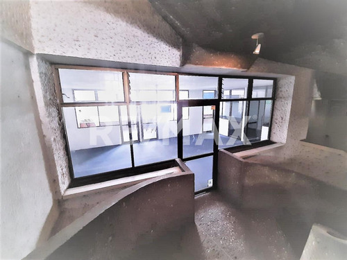 Edificio En Venta En Niños Héroes Querétaro