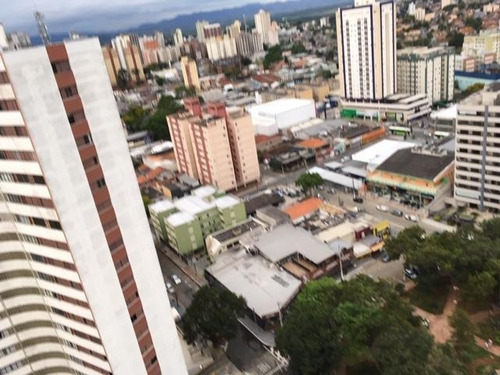 Apartamento Amplo Reformado! Excelente Local! - Ap5491