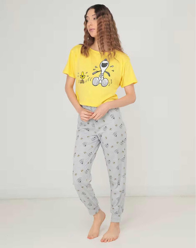 Conjunto Pijama Snoopy Peanuts Para Mujer Amarillo