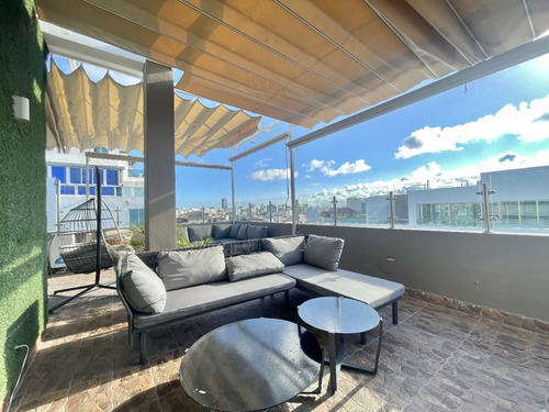 Imagen 3 de 10 de Vendo Penthouse De 2 Niveles