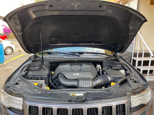 Jeep Grand Cherokee 3.6 Limited Lujo V6 4x2 At