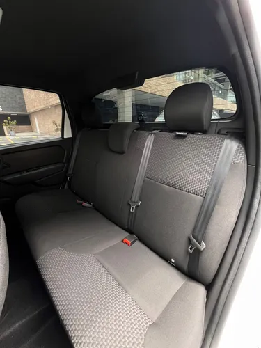 Renault Duster Oroch 2.0 Intens