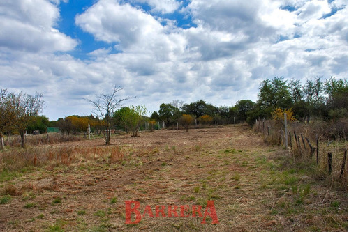 Lote Muy Amplio 2494 M2 Piedra Blanca Abajo