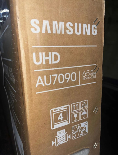 Imagen 4 de 4 de Televisor Samsung 65 Pulgadas Smart Tv Crystal Uhd 4k Nuevo