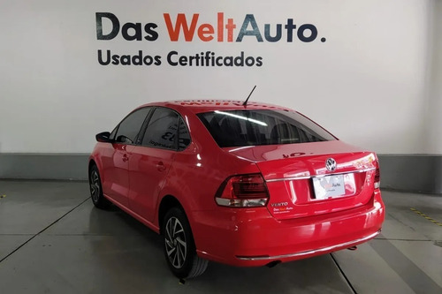 Imagen 8 de 12 de Volkswagen Vento Comfortline Sound Mt