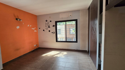 Duplex Dos Dormitorios Cochera Alquiler Ituzaingo