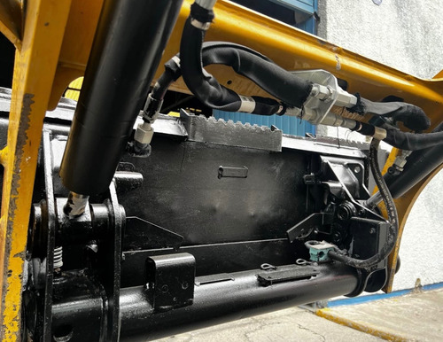 Mini Cargador 2020, Motor Diesel, Modelo 226 D