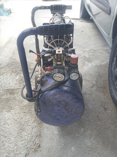 Vendo Compressor Funcionando