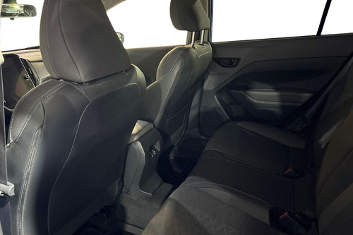 Subaru Cross Trek (IN) 2.0 DYNAMIC EYESIGH AT 4X4
