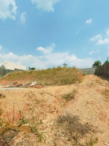 Exclusiva Parcela En Venta Urbanización Guataparo Country Club. Luz Coelho