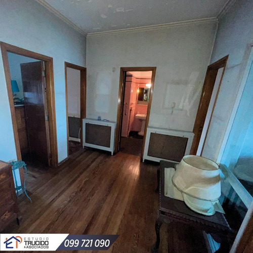 Imagen 17 de 20 de Apartamento - Centro (montevideo) - 3 Dormitorios Servicio Completo - 2 Baños - Cocina Definida A Gas Por Cañería.- Palacio Siri U$s 200.000