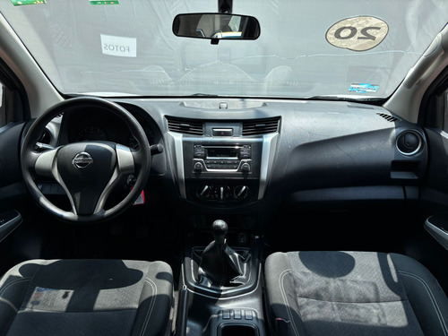 Nissan NP300 2.5 SE Paq Seguridad Mt