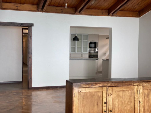 Amplia Casa Recien Remodelada Con Hermosa Vista
