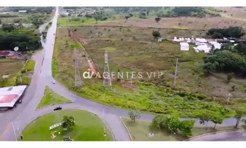 Avenida Alirio Ugarte Pelayo
