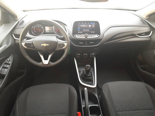 Imagem 3 de 9 de Chevrolet Onix 1.0 Flex Lt Manual