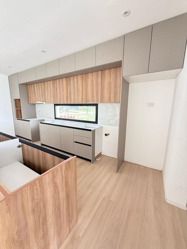 Casa En Venta, A Entregar, En Barrio Lares De Canning, Sobre Ruta 52.