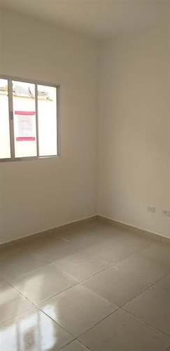 Imagem 4 de 8 de Apartamento No Bairro Samaritá/sv, Com Dois Dormitórios. - Nff53