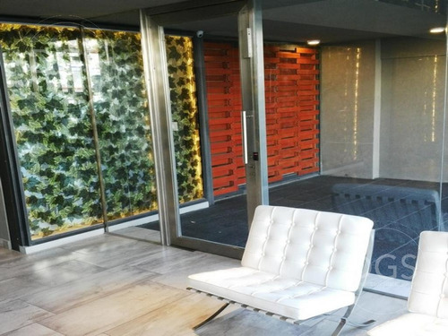 Imagen 4 de 10 de Cochera Cubierta En Subsuelo En Edificio Full Amenities En Pleno Centro Banfield Este