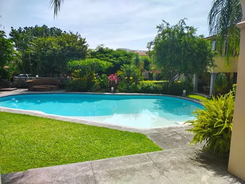 Cuernavaca, Acapantzingo, Casa En Pequeño Condominio En Venta
