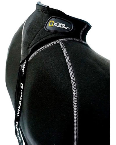 Imagen 2 de 4 de Traje De Neoprene National Geographic Corto 2,5mm De Hombre