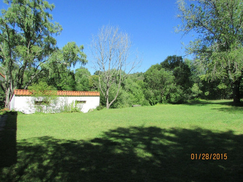Campo Con Dos Casas , Ideal Emprendimiento Turístico.