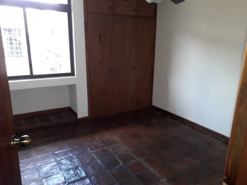 Imagen 9 de 15 de Townhouse Urb. Las Quintas, Valencia Carabobo