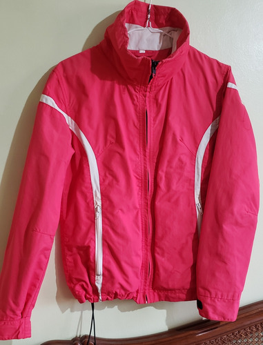 Chaqueta Impermeable Con Cierre  Color Rosa Chicle Talla S