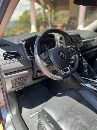 Renault Koleos 2.5 Intens 4X4 Bose