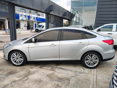 Ford Focus III 2.0 Sedan Se Plus At6